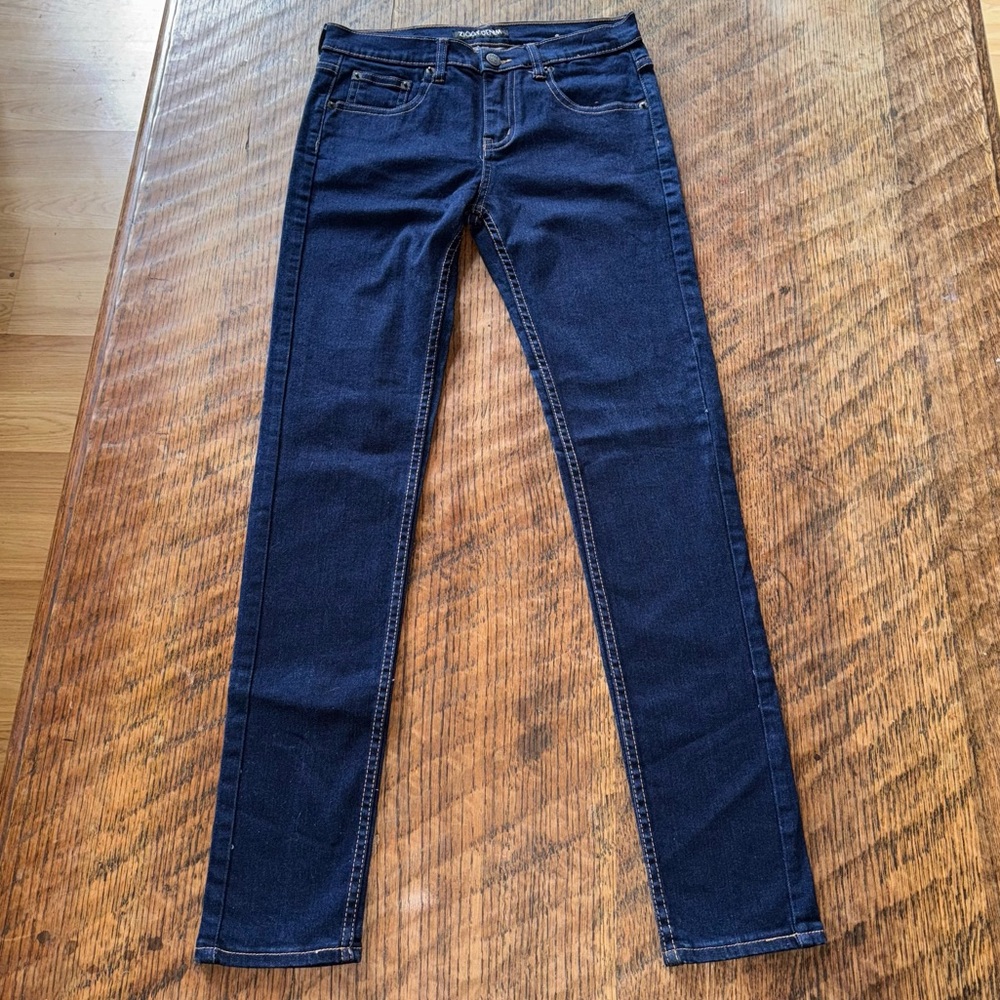 Ziggy size 29 could fit 28 Women's Dark Blue Skinny Jeans